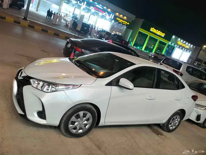 تويوتا يارس2021 1