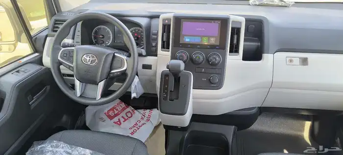 Toyota hiace passenger diesel automatic 2026 9