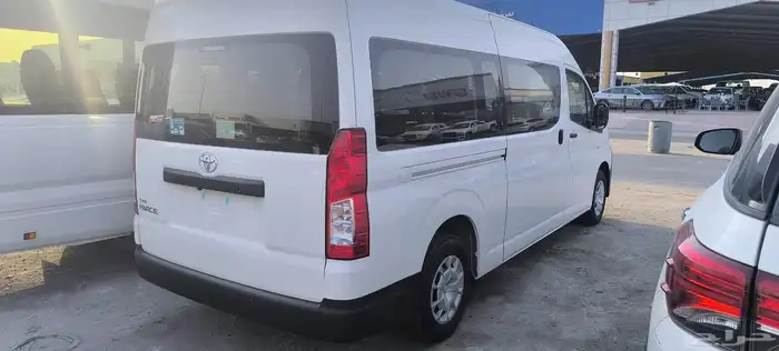 Toyota hiace passenger diesel automatic 2026 2