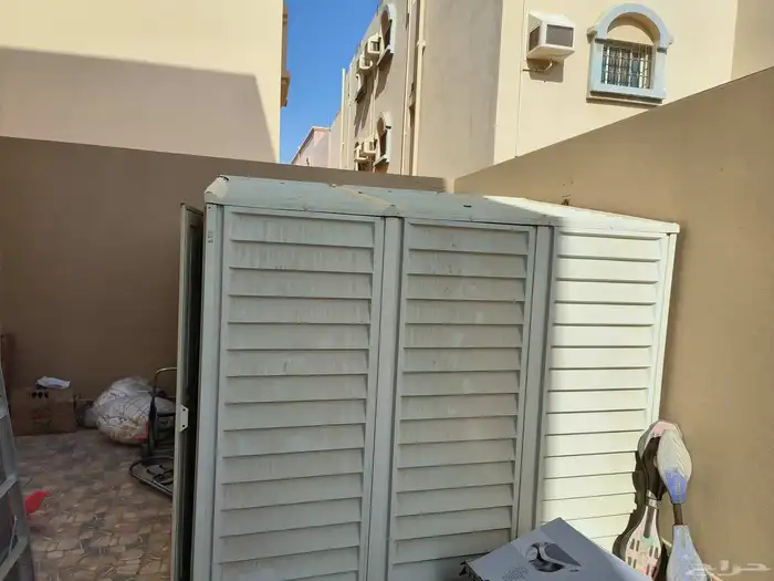 بركس للبيع 0