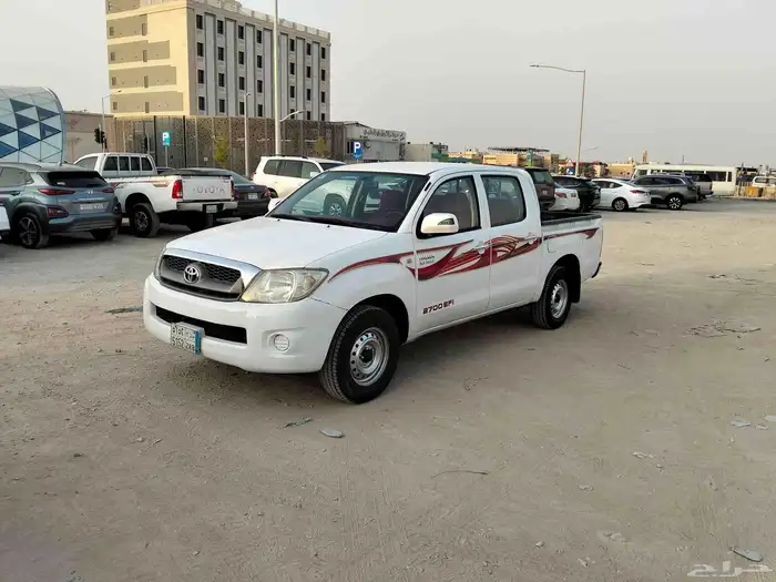 هايلكس غمارتين 2010 1