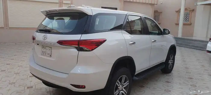 فورشنر 2025 ماشي 6 الاف فقط شبه الاصفار السوم 104 7