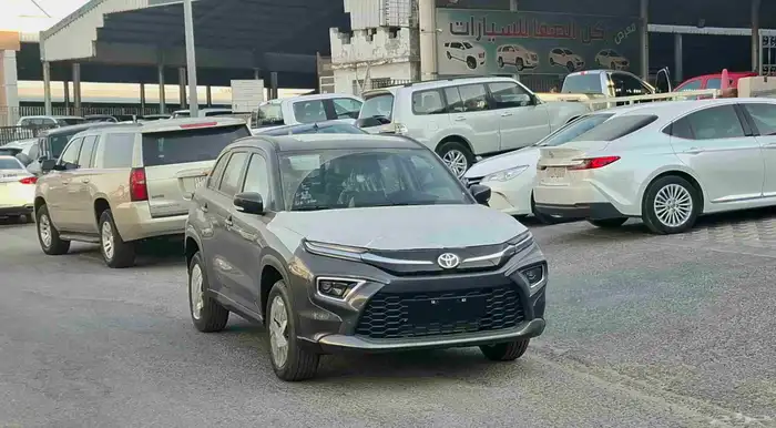 أوربان كروزر GL 2026 رصاصي 0