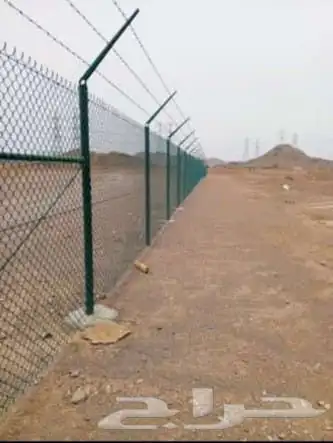 زراعه نخيل وتركيب شبوك 0
