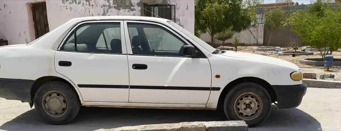 كورولا موديل 2000 1