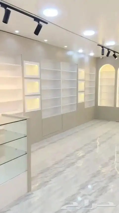 ديكور محلات خشبيه 4