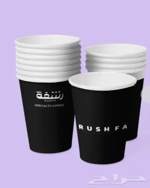 مصممة جرافيك وهويات بصرية 25