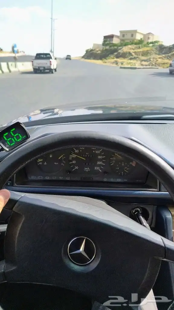 سياره مرسيدس 23
