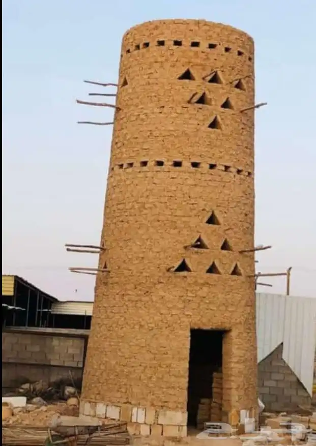 معلم التراث الشعبي 1