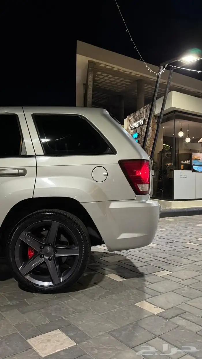جيب جراند شروكي2010 SRT8 6