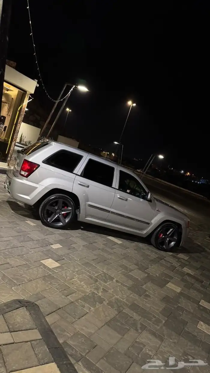 جيب جراند شروكي2010 SRT8 4