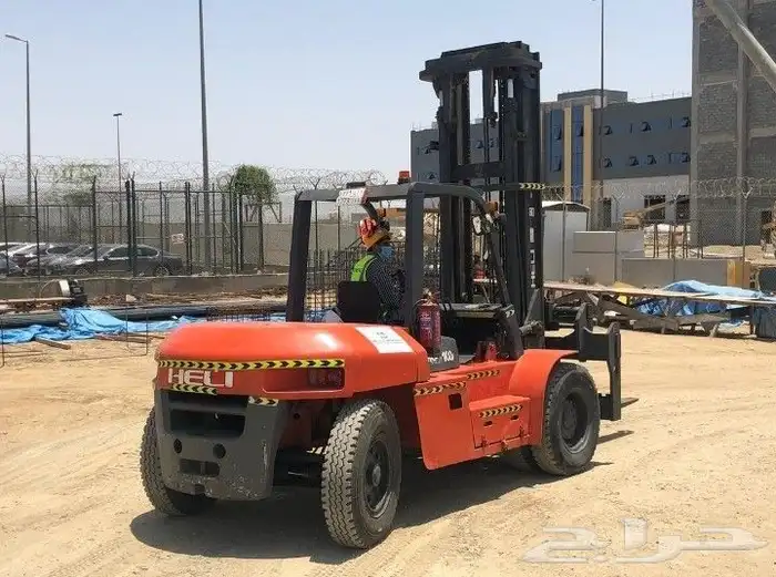 تأجير رافعه شوكيه يومي وشهري جميع الاحجام من3 طن الى 10 طن 0