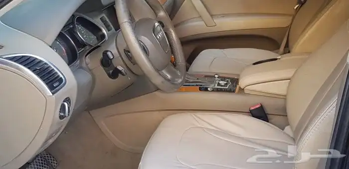 اودي q7 موديل 2010 1