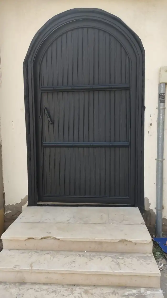 ورشة كيان الخليج للحداده المنيوم معلم محمد اجمل باكستاني 3