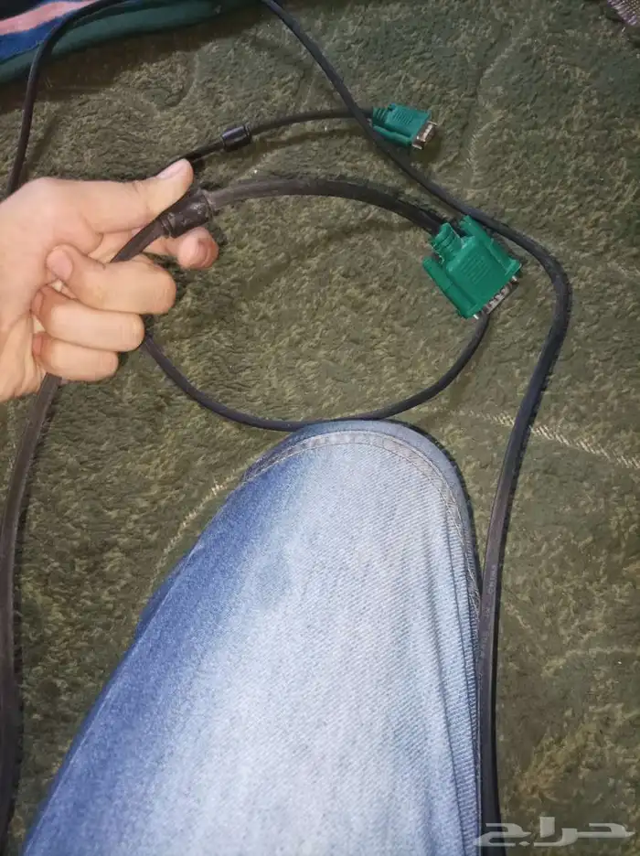 كمبيوتر i7 مع كيبورد و شاشة علئ سوم 5