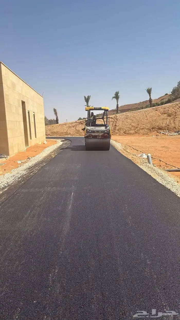 تأجير جميع معدات الأسفلت والطرق تنفيذ أعمال الطرق بلمتر 1