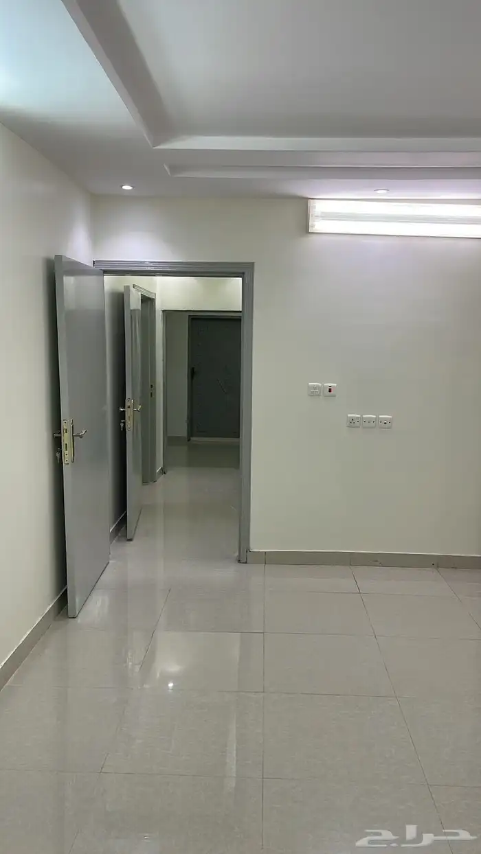 شقه للايجار حي طويق 4