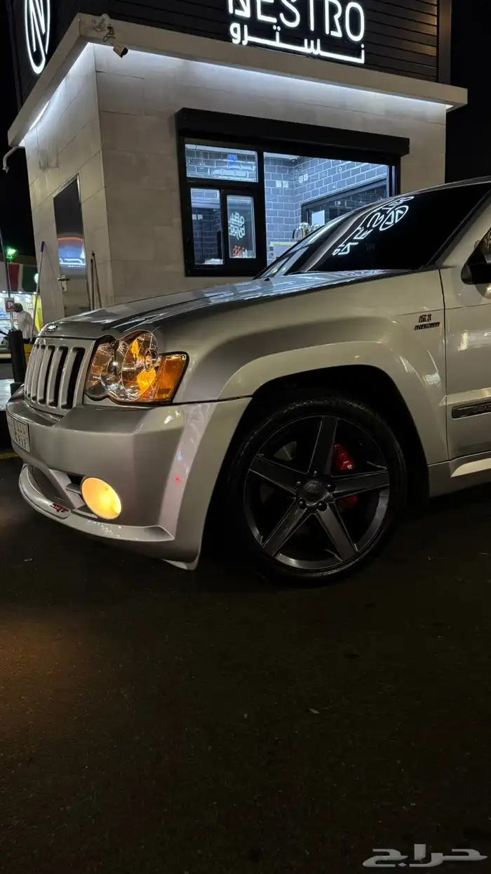 جيب جراند شروكي2010 SRT8 1