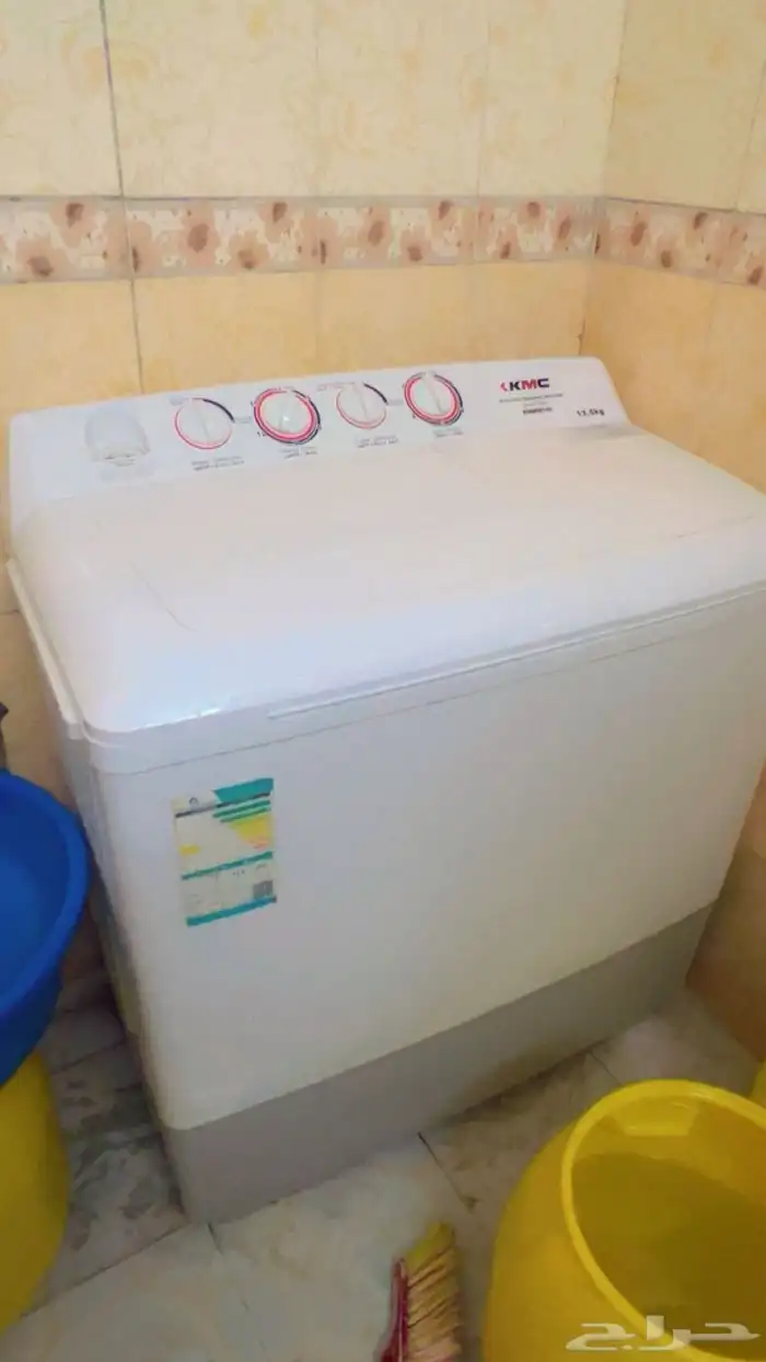 اثاث مستعميل دولاب و غسليه مره نضيف 0