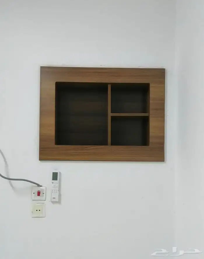 ديكور خشبي لاغلاق فتحه مكيف الشباك 3