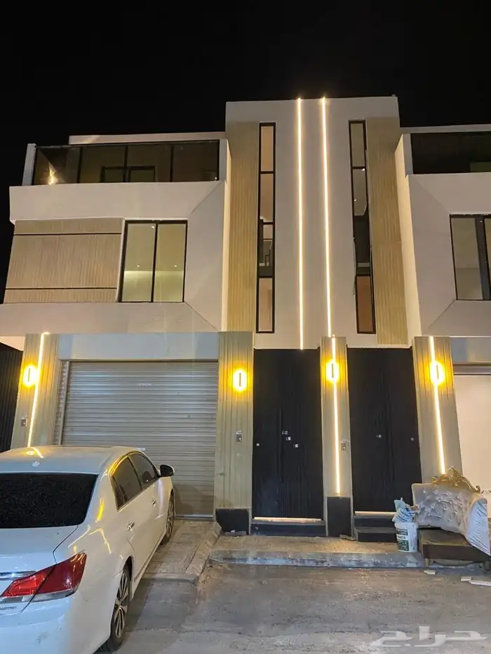 للإيجار دور أول فاخر حي المزيني 35 الف 1