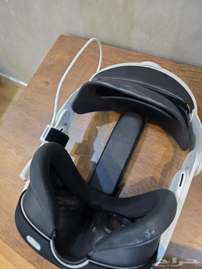 نضارة VR META QUEST 3 للبيع شبه جديدة ولا تشكو من شي 6