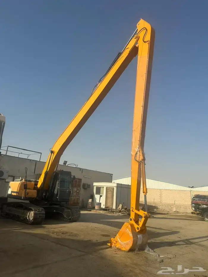 بوكلين ذراع طويل للايجار اليومي والشهري 2023 0