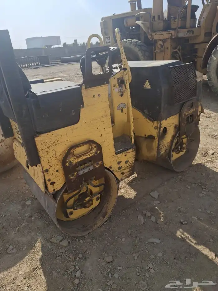 معدات للبيع 6