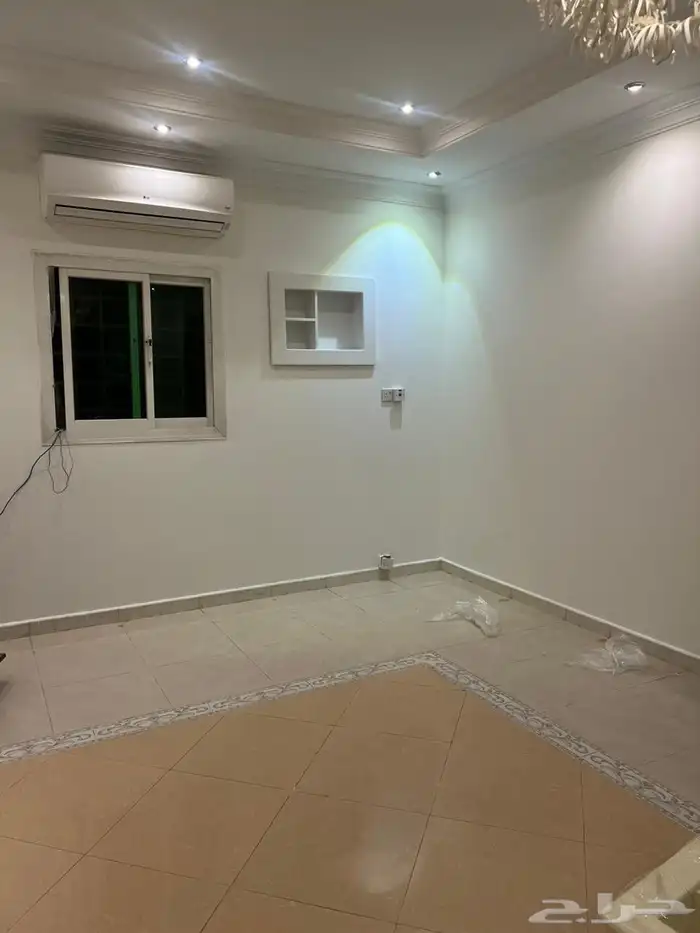 ديكور خشبي لاغلاق فتحه مكيف الشباك 9