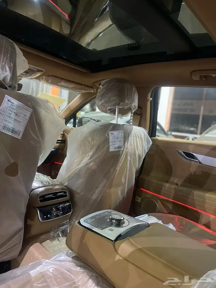 جنسيس G80 برستيج موديل 2025 3