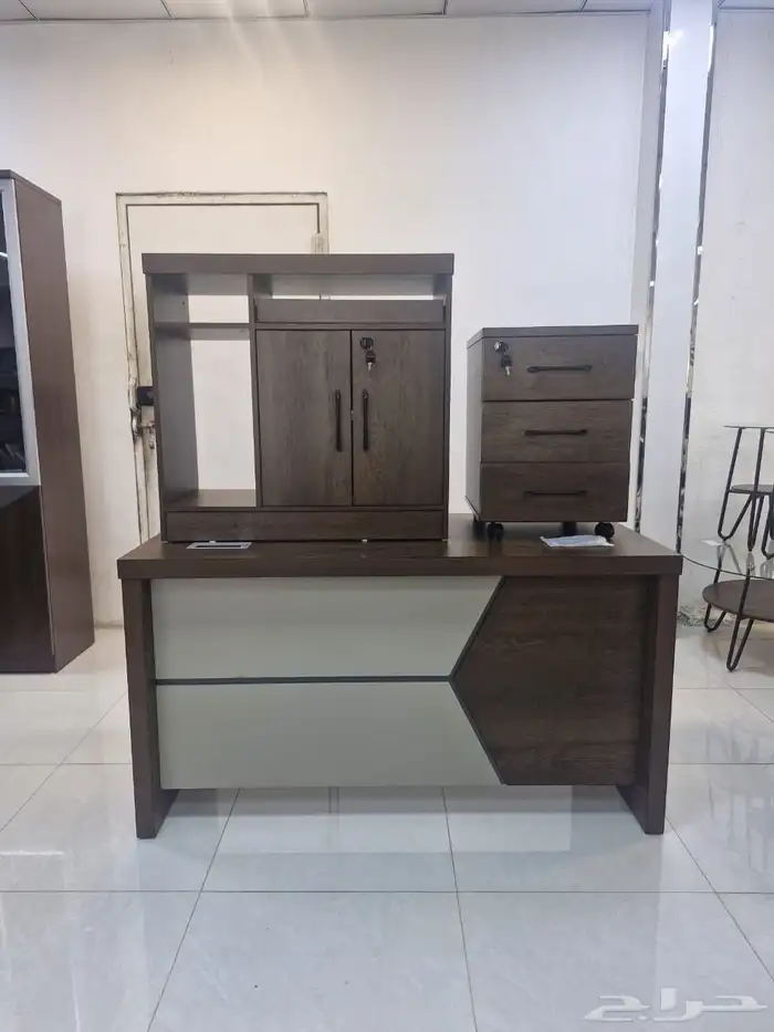 جديد اثاث مودرن مكتبي متوفرج. (وموجود التوصيل  والتركيب 8