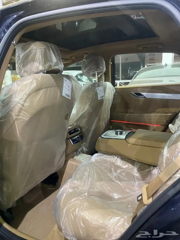 جنسيس G80 برستيج موديل 2025 4