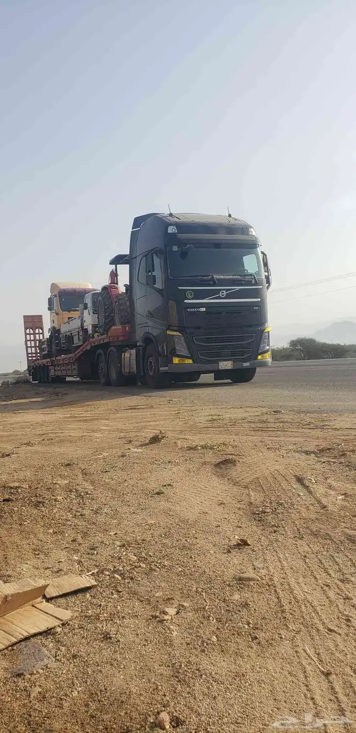 لوبد متواجد في جيزان لنقل المعدات الثقيلة والخفيفه على اي ات 0