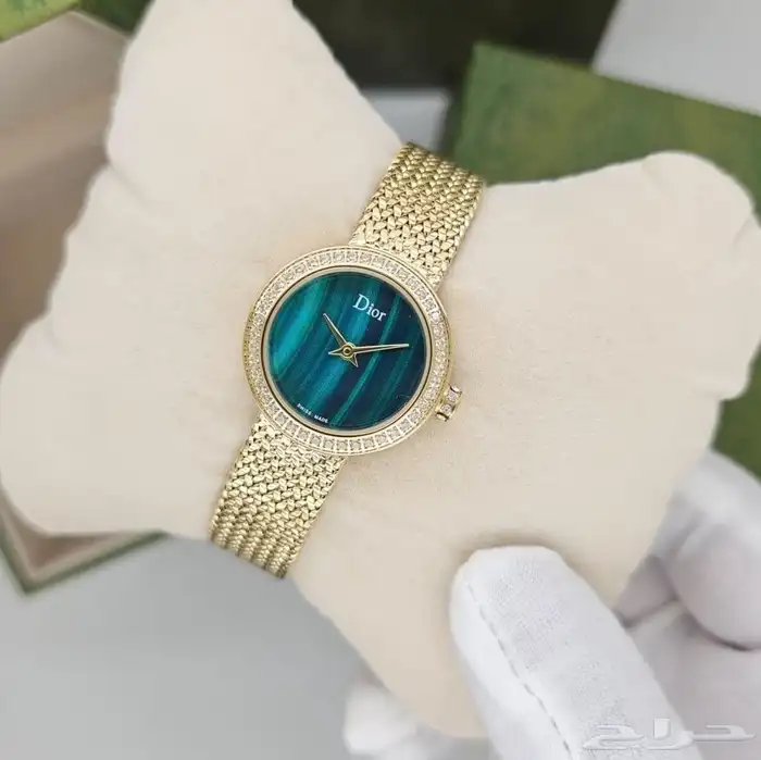 ساعة ديور 26