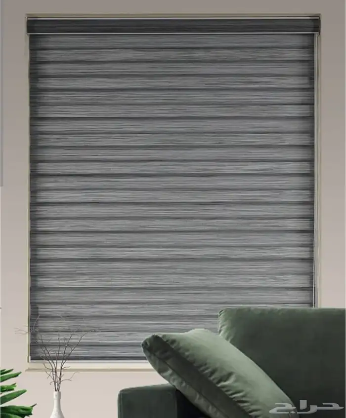 اشياء للبيع في غرفة نوم وأشياء أخرى 9