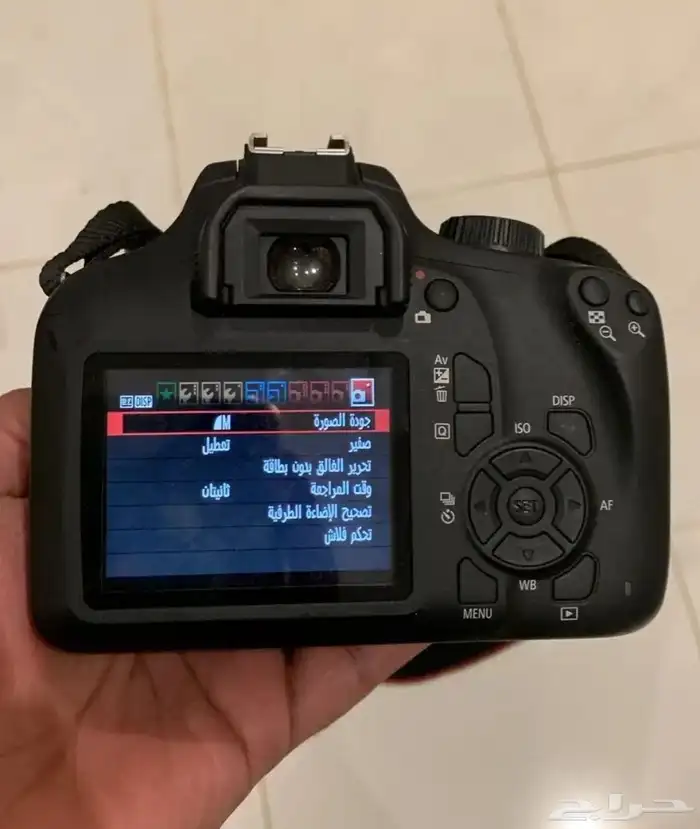 كاميرا كانو 4000D تعتبر جديده كل شي جديد مع جميع ملاحقتها 1