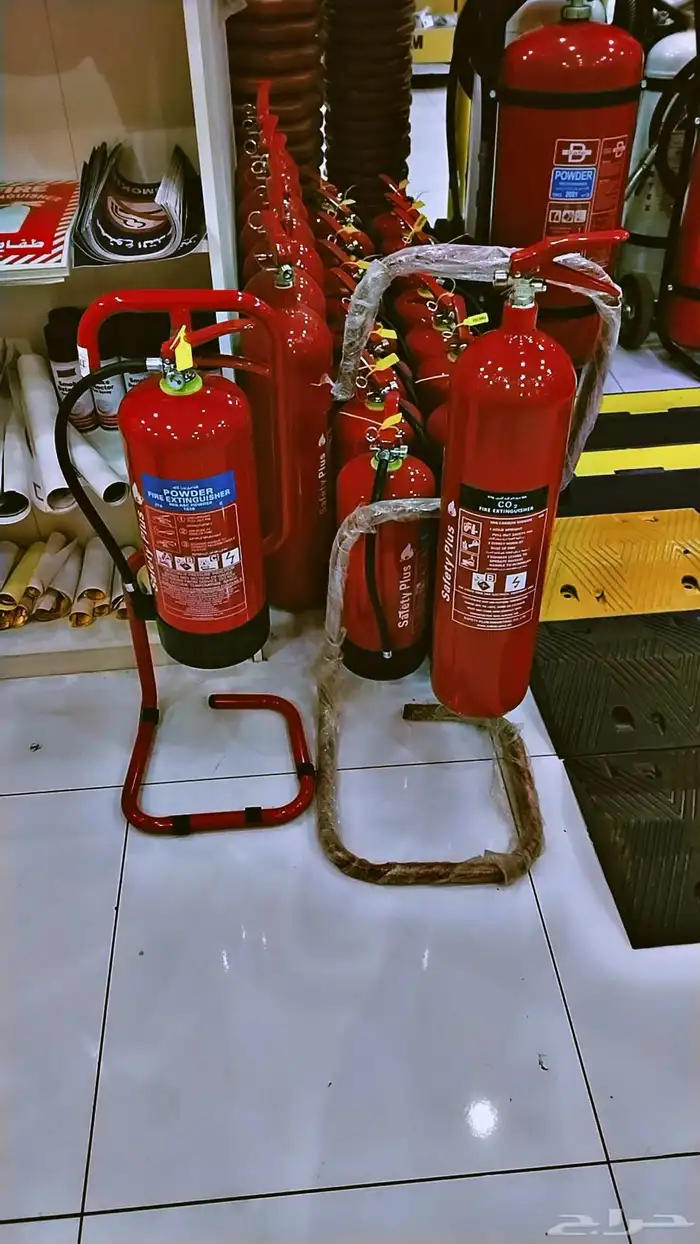 fire extinguisher 0