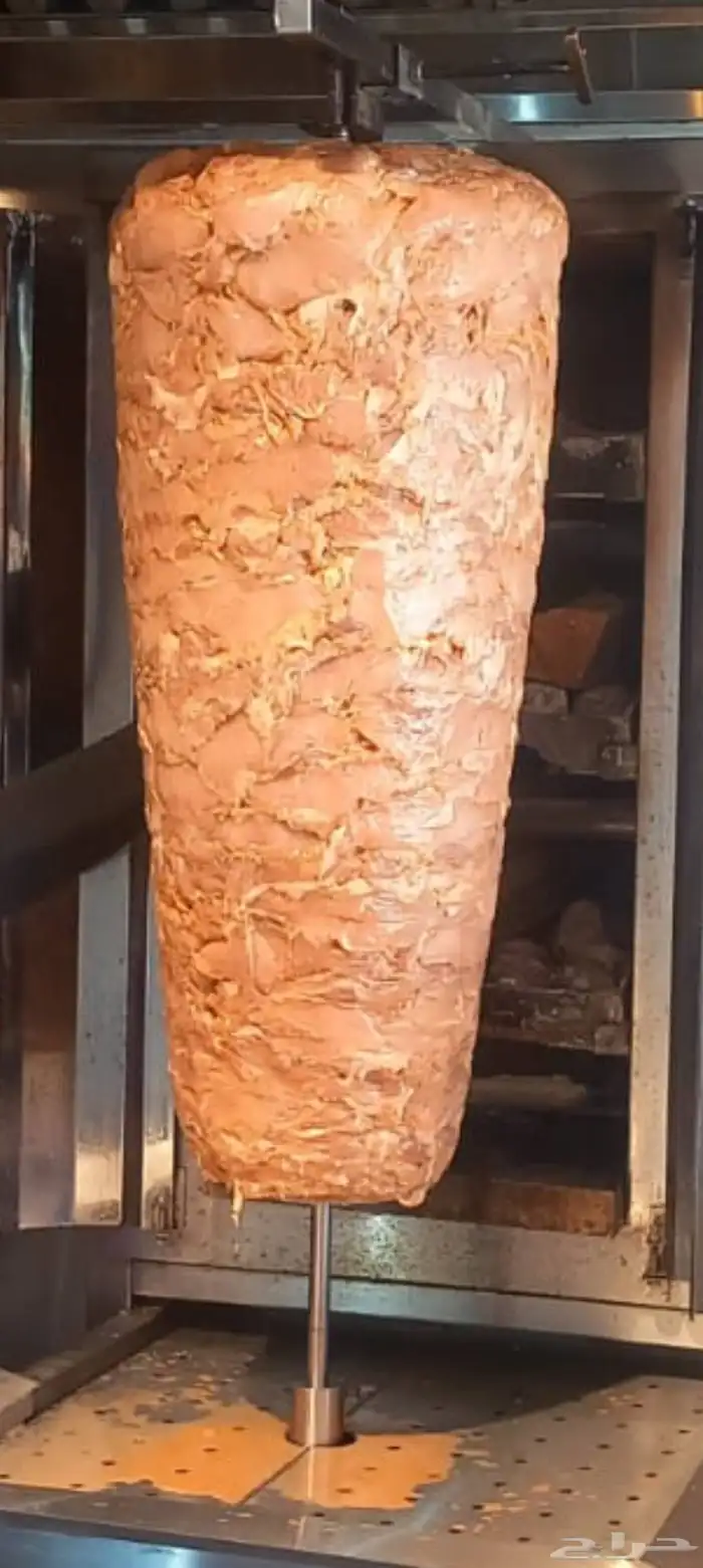شيف شاورما لحم ودجاج غاز او حطب خبره كبيره بمجال الفاست فود 1