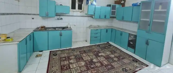 مطبخ بحالة ممتاز للبيع 2