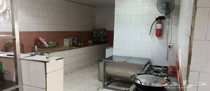 مطعم للبيع 2