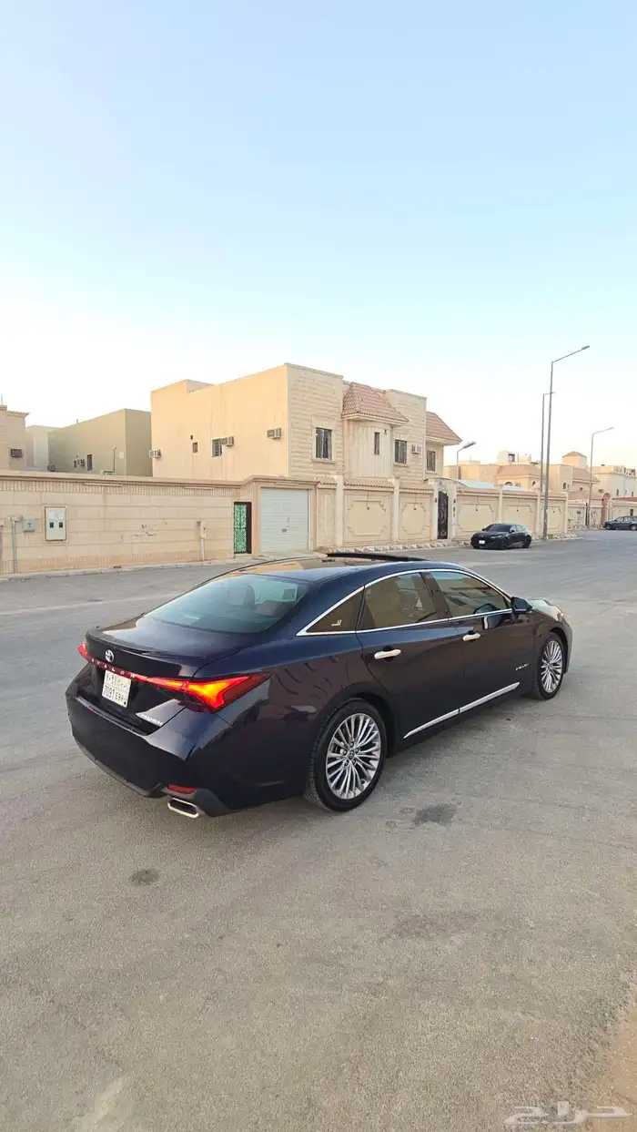 للبيع افالون بريميوم 2022 4