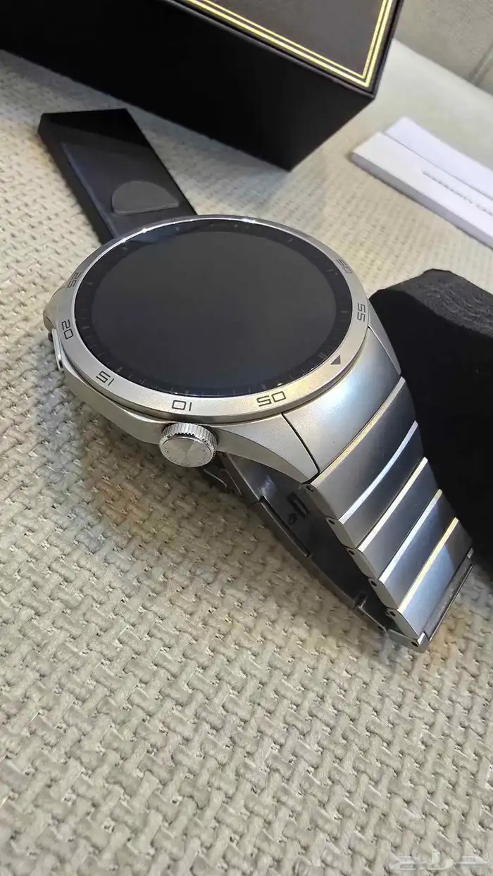ساعة Huawei GT 4 مقاس 46 مم ستانلس ستيل لون فضي 8
