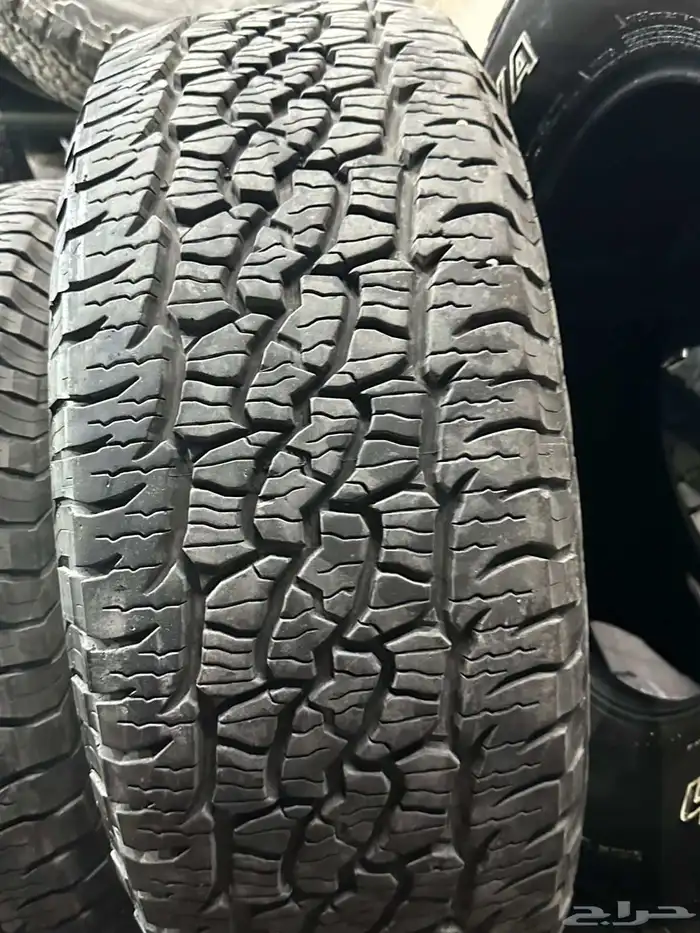 كفرات ربع حجري بي اف قودرتش مقاس 285 70 17 16