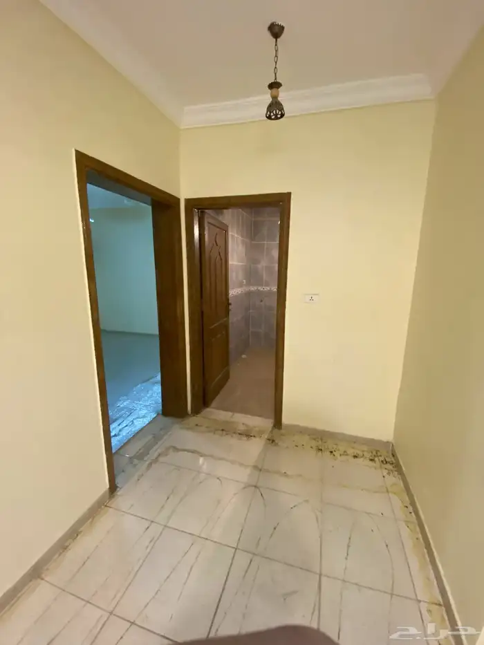 شقق عزاب للايجار الشهري والسنوي حي الصفا 4