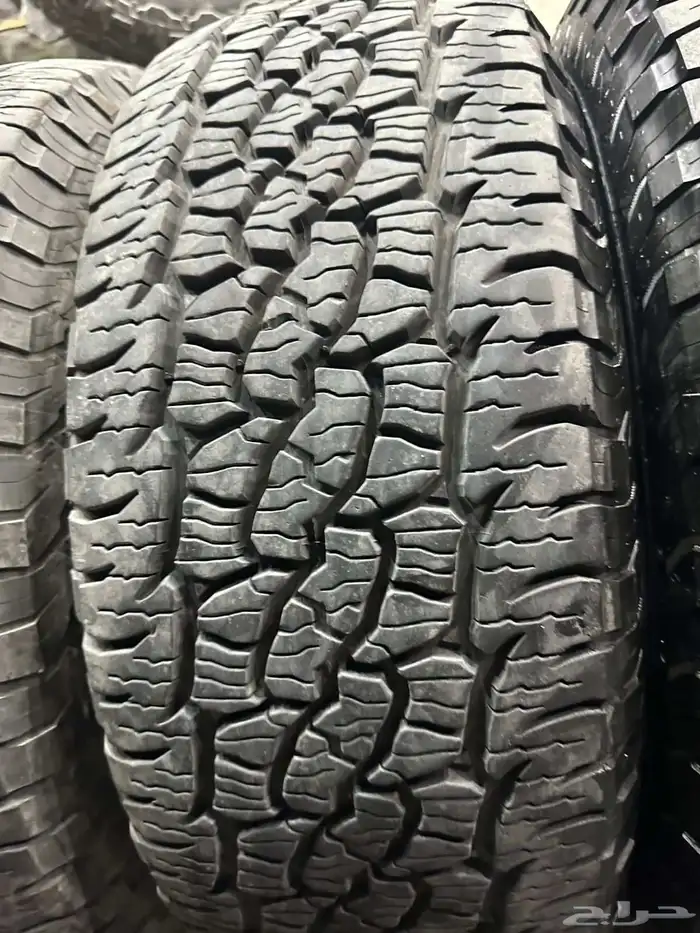 كفرات ربع حجري بي اف قودرتش مقاس 285 70 17 12