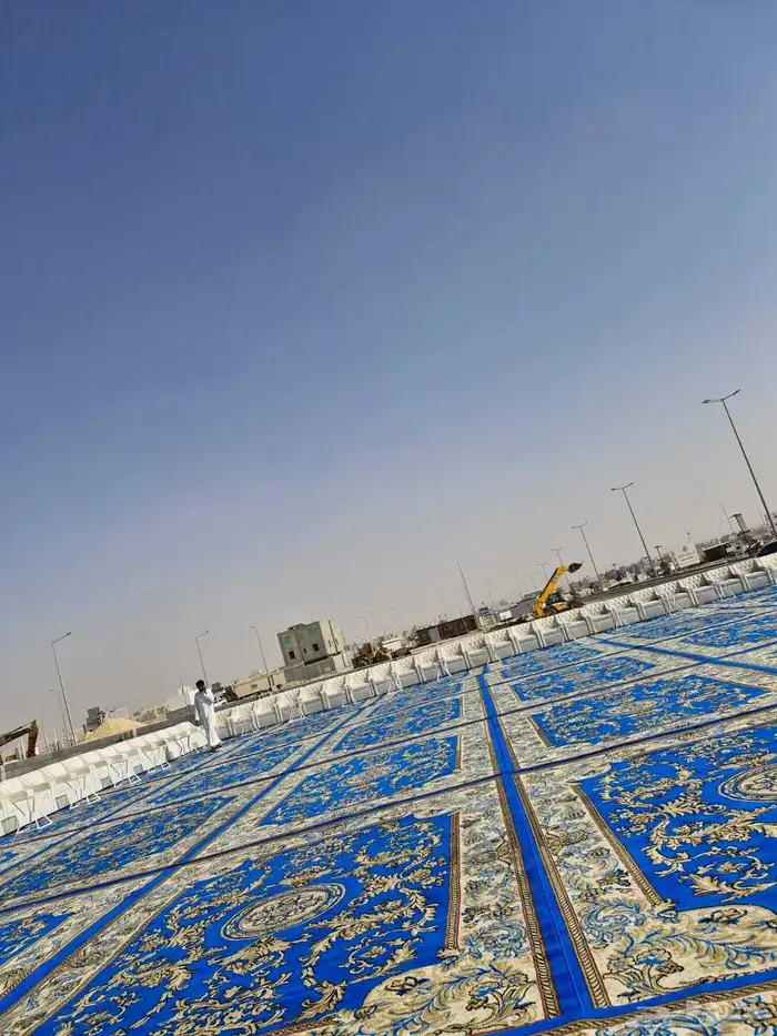 تاجير زل الازرق وكنب 2