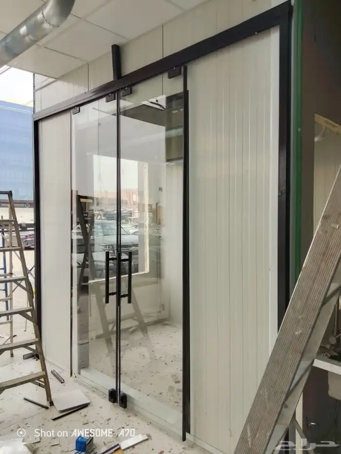 زجاج سكريت 0