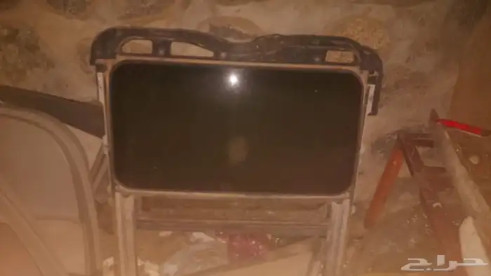 Open the sunroof of the 2015 Elantra 1