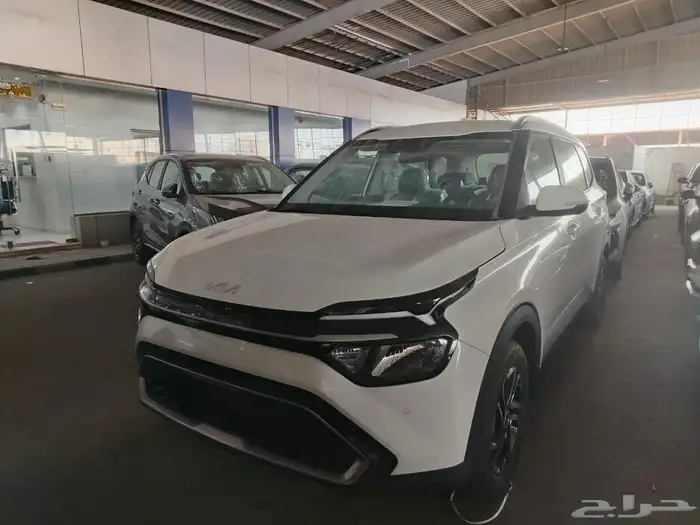 كيا KN ( كارينز 7 ركاب بصمة و شاشة) موديل 2025 13