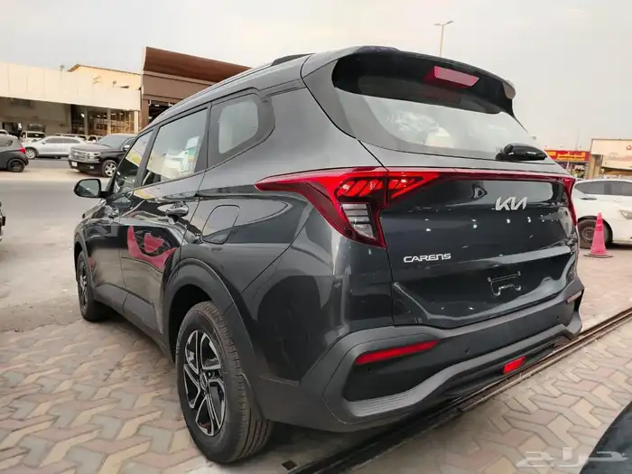 كيا KN ( كارينز 7 ركاب بصمة و شاشة) موديل 2025 6